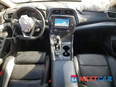 Zdjęcie 8 z 13 samochodu: 2018 NISSAN MAXIMA 3.5 S VIN:1N4AA6AP7JC376507 - miniatura