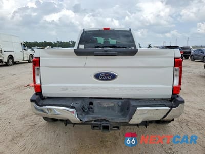 Zdjęcie 6 z 12 samochodu: 2019 FORD F350 SUPER DUTY VIN:1FT8W3DT4KEF88661 - miniatura