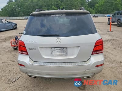 Zdjęcie 6 z 13 samochodu: 2014 MERCEDES-BENZ GLK 350 VIN:WDCGG5HB2EG286875 - miniatura