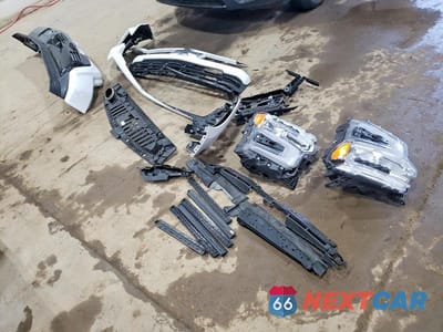 Zdjęcie 12 z 13 samochodu: 2026 CHEVROLET SILVERADO K1500 RST VIN:1GCUKEED3TZ187500 - miniatura