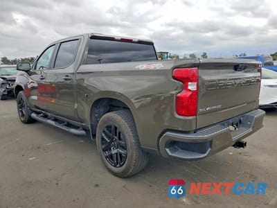 Drugie zdjęcie samochodu z przodu: 2023 CHEVROLET SILVERADO K1500 LT VIN:1GCPDDEK6PZ233066 - miniatura