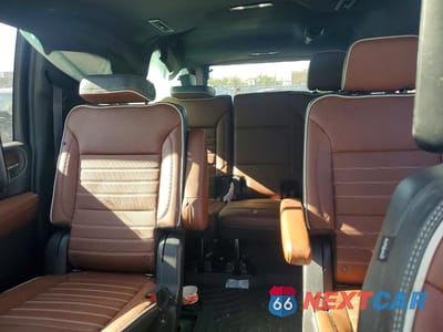 Zdjęcie 10 z 13 samochodu: 2023 GMC YUKON XL DENALI ULTIMATE VIN:1GKS2KKL6PR265053 - miniatura