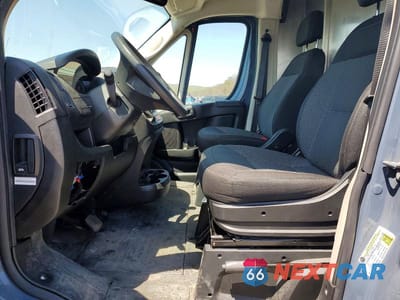 Zdjęcie 7 z 13 samochodu: 2019 RAM PROMASTER 2500 DELIVERY VAN VIN:3C6TRVDG7KE514646 - miniatura