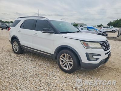 Trzecie zdjęcie samochodu z tyłu: 2017 FORD EXPLORER XLT VIN:1FM5K7DH7HGC20694 - miniatura