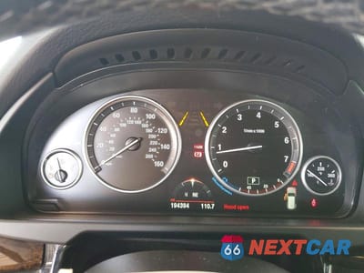 Zdjęcie 9 z 12 samochodu: 2015 BMW X5 XDRIVE50I VIN:5UXKR6C59F0J79249 - miniatura