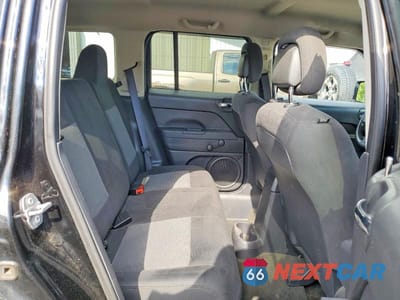 Zdjęcie 11 z 13 samochodu: 2016 JEEP PATRIOT SPORT VIN:1C4NJPBA1GD807745 - miniatura