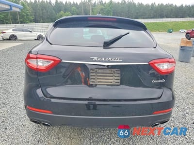 Zdjęcie 6 z 13 samochodu: 2017 MASERATI LEVANTE VIN:ZN661XUA4HX239247 - miniatura