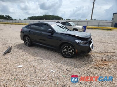 Czwarte zdjęcie samochodu z boku: 2022 BMW X4 XDRIVE30I VIN:5UX33DT02N9M34218 - miniatura