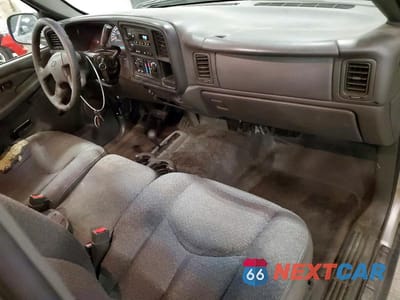 Zdjęcie 8 z 12 samochodu: 2006 CHEVROLET SILVERADO K1500 VIN:1GCEK14Z86Z291527 - miniatura