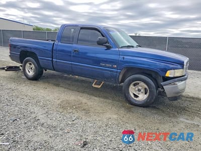 Czwarte zdjęcie samochodu z boku: 2000 DODGE RAM 1500 VIN:3B7HC13Y2YG102683 - miniatura