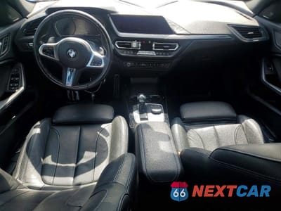 Zdjęcie 8 z 12 samochodu: 2021 BMW M235XI VIN:WBA13AL04M7G62156 - miniatura