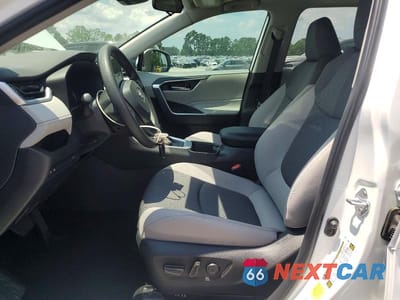 Zdjęcie 7 z 13 samochodu: 2024 TOYOTA RAV4 HYBRID XLE VIN:4T3RWRFV6RU115336 - miniatura