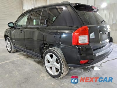 Drugie zdjęcie samochodu z przodu: 2012 JEEP COMPASS LIMITED VIN:1C4NJCCB4CD718956 - miniatura