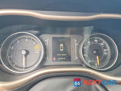 Zdjęcie 9 z 13 samochodu: 2016 JEEP CHEROKEE LATITUDE VIN:1C4PJLCB0GW264059 - miniatura