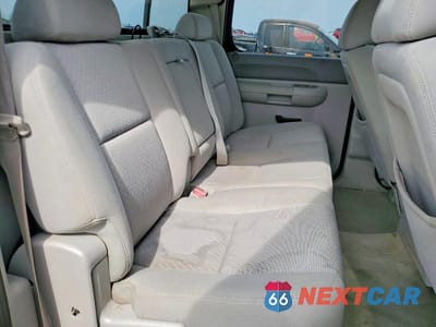 Zdjęcie 10 z 12 samochodu: 2010 GMC SIERRA K1500 SLE VIN:3GTRKVE33AG160159 - miniatura