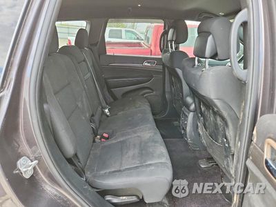 Zdjęcie 10 z 12 samochodu: 2017 JEEP GRAND CHEROKEE LAREDO VIN:1C4RJFAG9HC841070 - miniatura