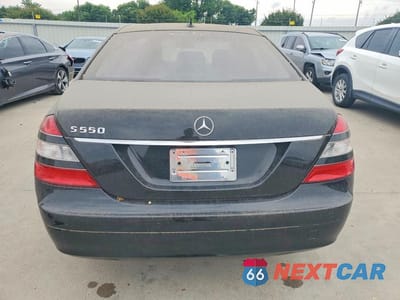 Zdjęcie 6 z 12 samochodu: 2007 MERCEDES-BENZ S 550 VIN:WDDNG71X67A121549 - miniatura