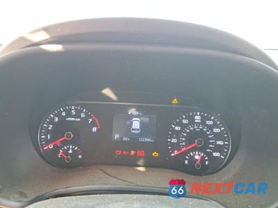 Zdjęcie 9 z 14 samochodu: 2020 KIA SOUL LX VIN:KNDJ23AU1L7058714 - miniatura