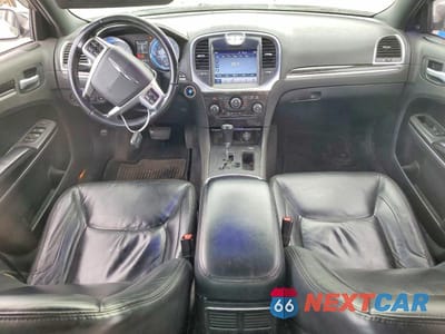 Zdjęcie 8 z 12 samochodu: 2011 CHRYSLER 300 LIMITED VIN:2C3CA5CG1BH546650 - miniatura