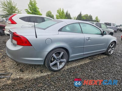 Trzecie zdjęcie samochodu z tyłu: 2011 VOLVO C70 T5 VIN:YV1672MC4BJ107131 - miniatura