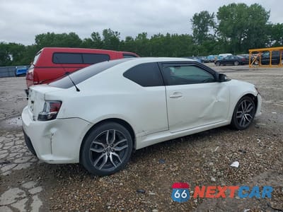 Trzecie zdjęcie samochodu z tyłu: 2016 SCION TC BASE VIN:JTKJF5C74GJ018216 - miniatura