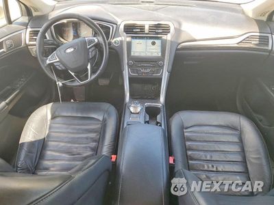 Zdjęcie 8 z 13 samochodu: 2017 FORD FUSION SE VIN:3FA6P0H99HR348549 - miniatura
