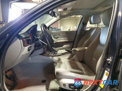Zdjęcie 7 z 12 samochodu: 2006 BMW 325 XI VIN:WBAVD13506KV13931 - miniatura