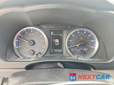 Zdjęcie 9 z 13 samochodu: 2019 TOYOTA HIGHLANDER LE VIN:5TDZARFH0KS053545 - miniatura