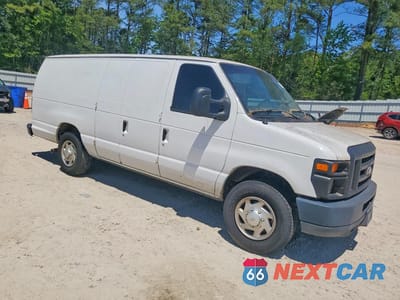 Czwarte zdjęcie samochodu z boku: 2014 FORD ECONOLINE E250 VAN VIN:1FTNS2EL6EDA91029 - miniatura