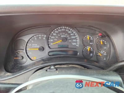 Zdjęcie 9 z 12 samochodu: 2005 GMC SIERRA C2500 HEAVY DUTY VIN:1GTHC29U05E200186 - miniatura