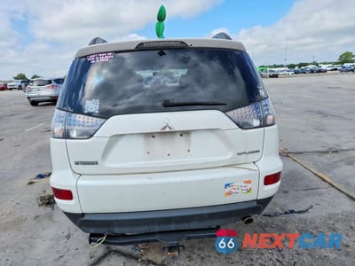 Zdjęcie 6 z 12 samochodu: 2013 MITSUBISHI OUTLANDER ES VIN:JA4AS2AW3DU011080 - miniatura