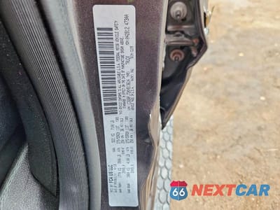 Zdjęcie 12 z 12 samochodu: 2019 RAM 1500 LARAMIE VIN:1C6SRFJT2KN513614 - miniatura