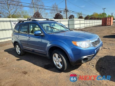 Czwarte zdjęcie samochodu z boku: 2010 SUBARU FORESTER 2.5X PREMIUM VIN:JF2SH6CC9AH769126 - miniatura