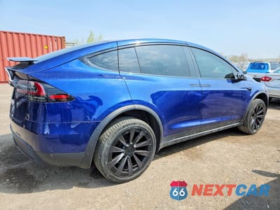 Trzecie zdjęcie samochodu z tyłu: 2023 TESLA MODEL X VIN:7SAXCBE59PF376085 - miniatura