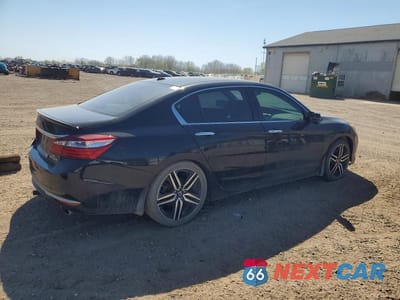 Trzecie zdjęcie samochodu z tyłu: 2017 HONDA ACCORD TOURING VIN:1HGCR3F91HA005032 - miniatura