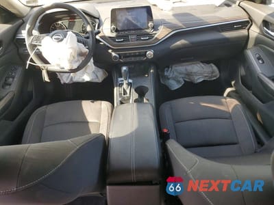 Zdjęcie 8 z 12 samochodu: 2025 NISSAN ALTIMA SV VIN:1N4BL4DV6SN373214 - miniatura