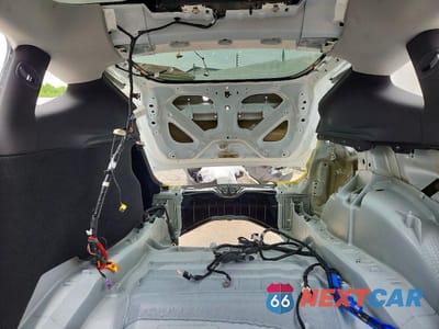 Zdjęcie 10 z 14 samochodu: 2026 TESLA MODEL Y VIN:7SAYGDEE8TF359387 - miniatura