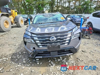 Piąte zdjęcie samochodu w środku: 2026 NISSAN ROGUE PLATINUM VIN:JN8BT3DD7TW474127 - miniatura