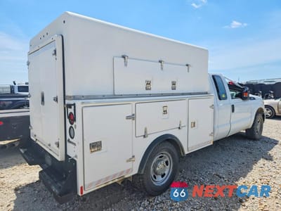 Trzecie zdjęcie samochodu z tyłu: 2013 FORD F350 SUPER DUTY VIN:1FD8X3E66DEA93642 - miniatura