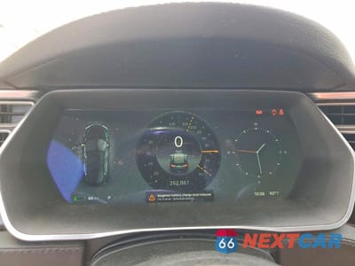 Zdjęcie 9 z 12 samochodu: 2014 TESLA MODEL S VIN:5YJSA1H17EFP39268 - miniatura