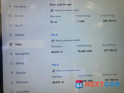 Zdjęcie 9 z 12 samochodu: 2013 TESLA MODEL S VIN:5YJSA1CN5DFP09694 - miniatura