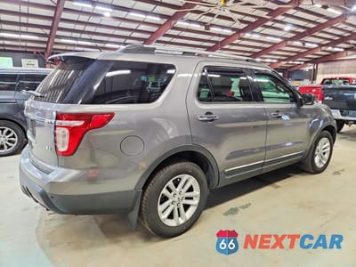 Trzecie zdjęcie samochodu z tyłu: 2014 FORD EXPLORER XLT VIN:1FM5K8D80EGA20080 - miniatura
