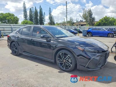 Czwarte zdjęcie samochodu z boku: 2026 TOYOTA CAMRY XSE VIN:4T1DAACK2TU255730 - miniatura
