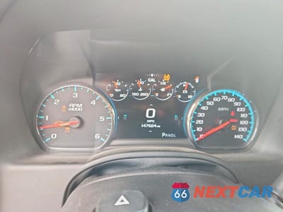 Zdjęcie 9 z 13 samochodu: 2018 GMC YUKON XL DENALI VIN:1GKS1HKJXJR170961 - miniatura