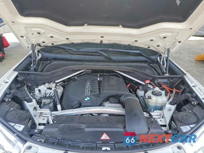 Zdjęcie 11 z 12 samochodu: 2016 BMW X5 XDRIVE35I VIN:5UXKR0C50G0S87578 - miniatura