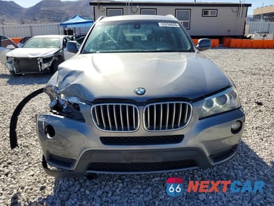 Piąte zdjęcie samochodu w środku: 2012 BMW X3 XDRIVE28I VIN:5UXWX5C54CL717948 - miniatura