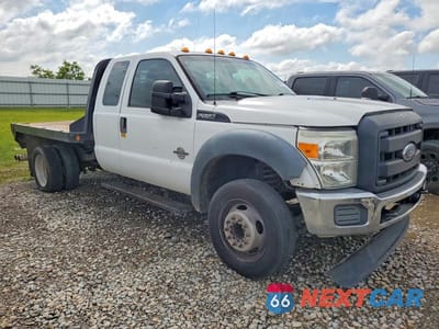 Czwarte zdjęcie samochodu z boku: 2016 FORD F550 SUPER DUTY VIN:1FD0X5GT2GEC19138 - miniatura
