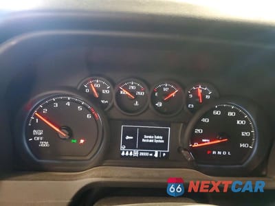 Zdjęcie 9 z 13 samochodu: 2025 CHEVROLET SILVERADO K1500 VIN:1GCRKAEK9SZ258775 - miniatura
