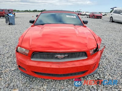 Piąte zdjęcie samochodu w środku: 2012 FORD MUSTANG VIN:1ZVBP8EM9C5235242 - miniatura