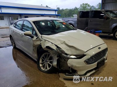 Czwarte zdjęcie samochodu z boku: 2019 FORD FUSION SE VIN:3FA6P0HDXKR173790 - miniatura
